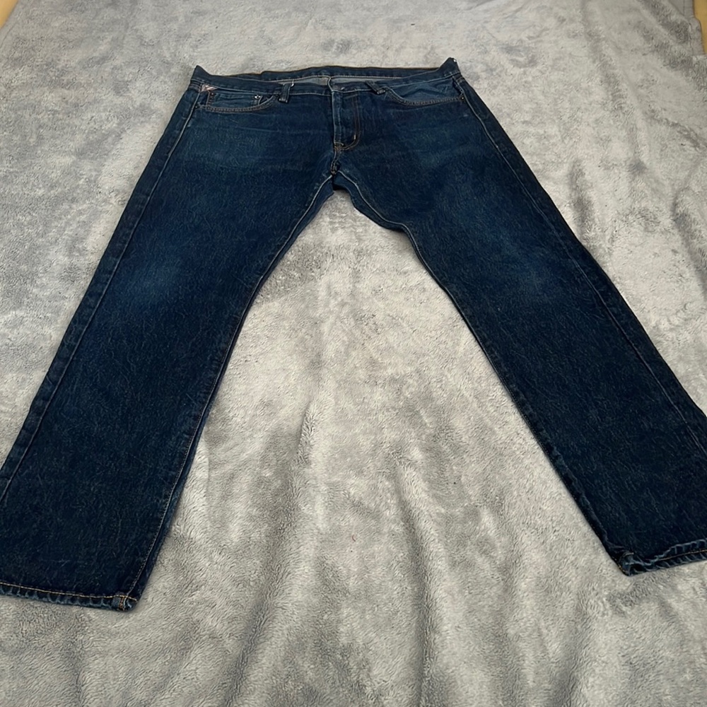 Men’s blue jeans